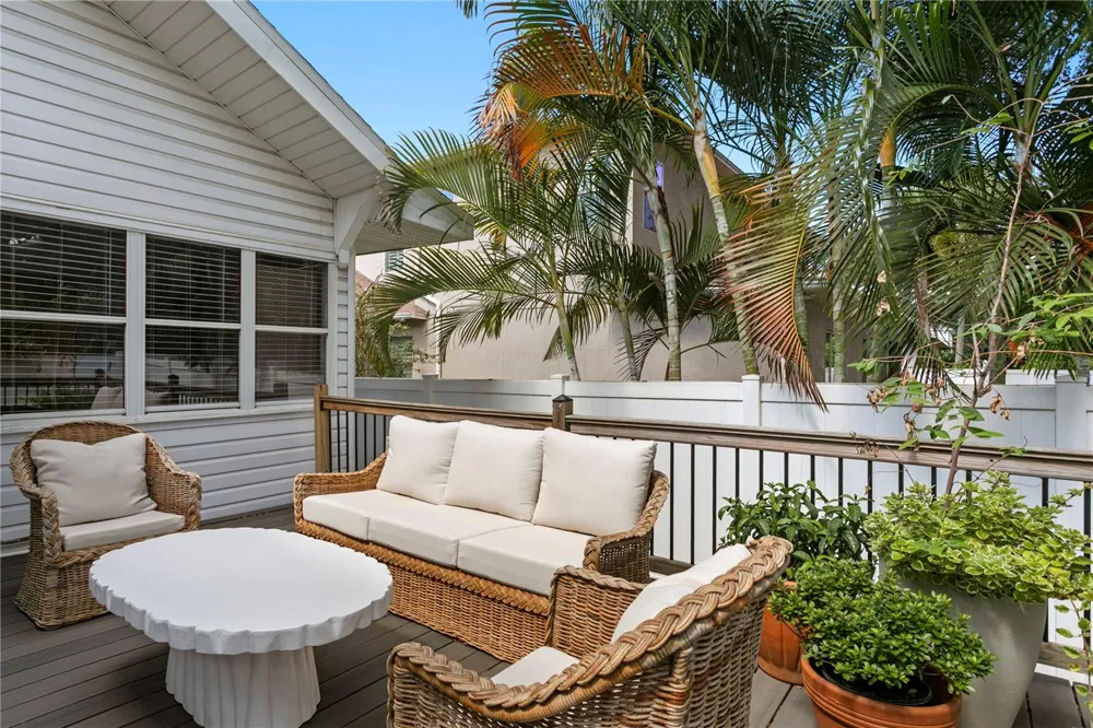 3407 W SAN PEDRO STREET Tampa, FL 33629