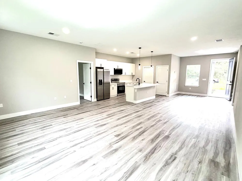 1864 W ROSEBORO DRIVE Citrus Springs, FL 34434