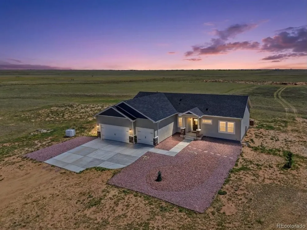 3955 Yoder Road Yoder, CO 80864