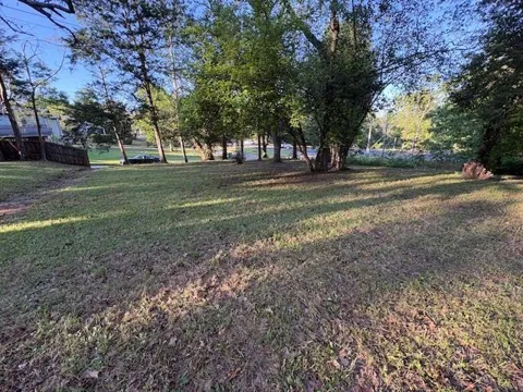 901 Hunter Drive