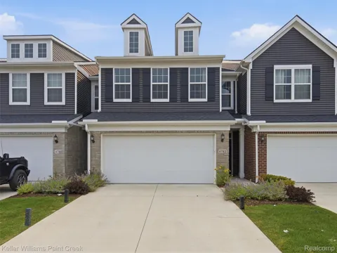 4782 Broomfield Way