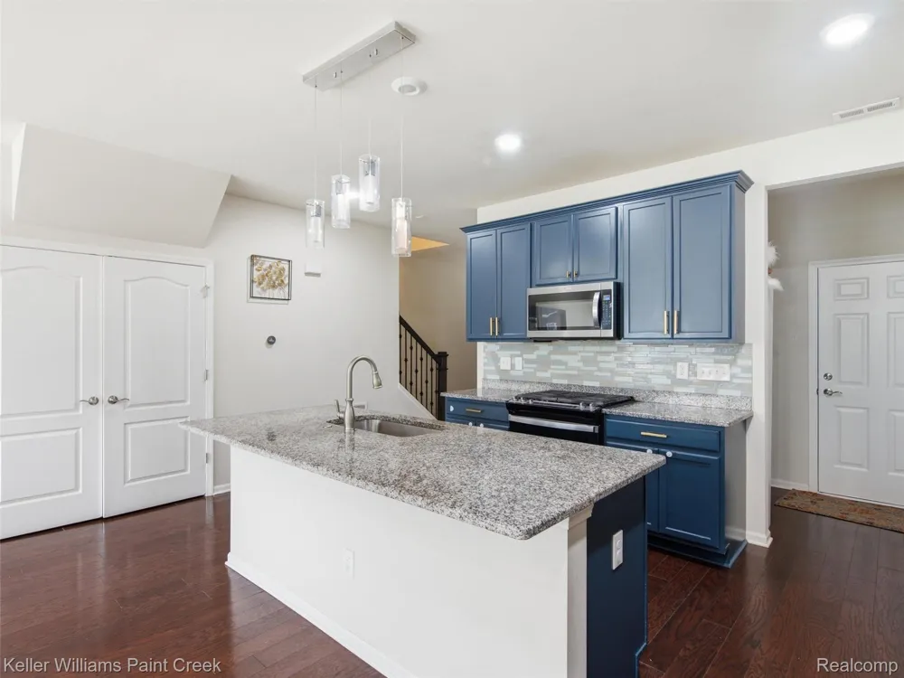 4782 Broomfield Way Orion Charter Township, MI 48359