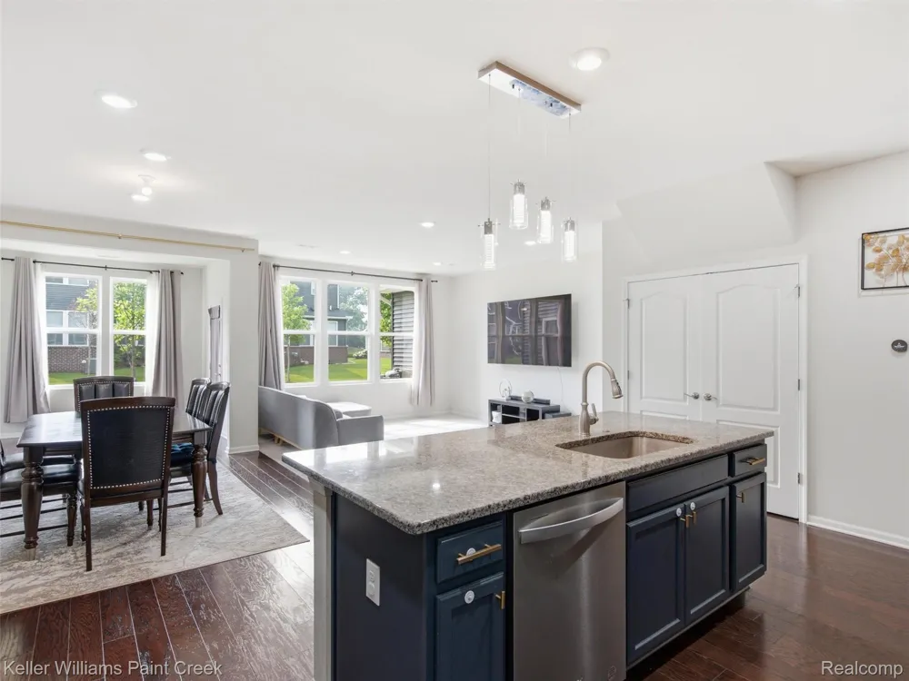 4782 Broomfield Way Orion Charter Township, MI 48359