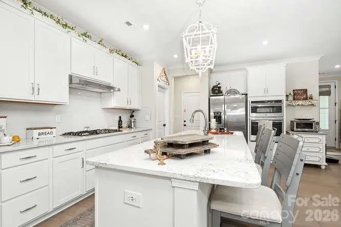 534 MADISON FALLS COURT Fort Mill, SC 29708