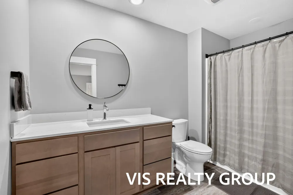 3685 Waalkes Street Norton Shores, MI 49444