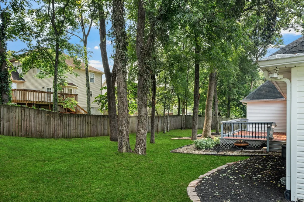 616 Woodland Hills Dr La Vergne, TN 37086