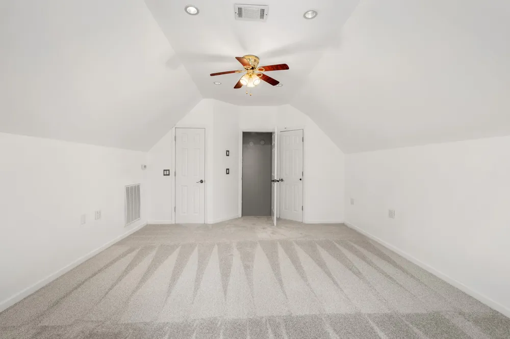 616 Woodland Hills Dr La Vergne, TN 37086