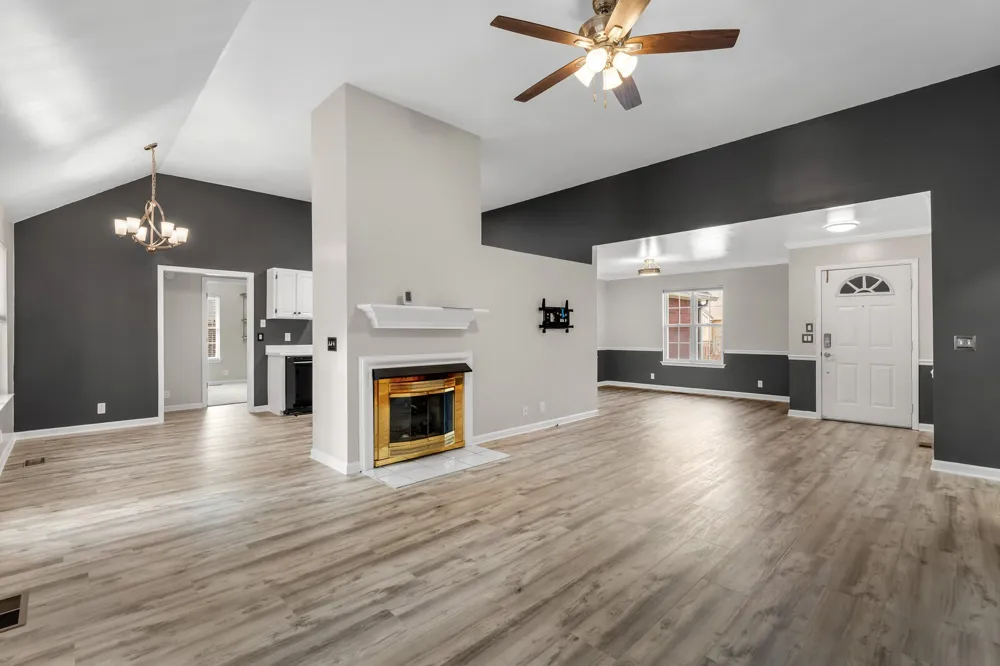 616 Woodland Hills Dr La Vergne, TN 37086