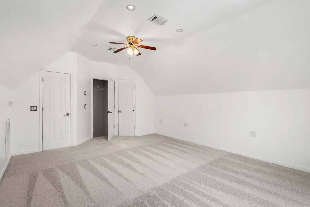 616 Woodland Hills Dr La Vergne, TN 37086