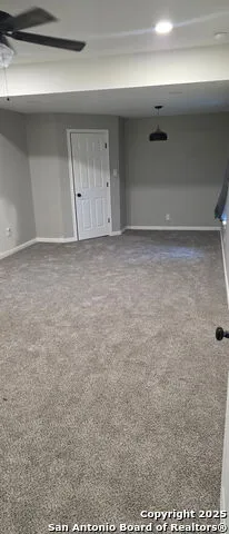 806 21st Hondo, TX 78861