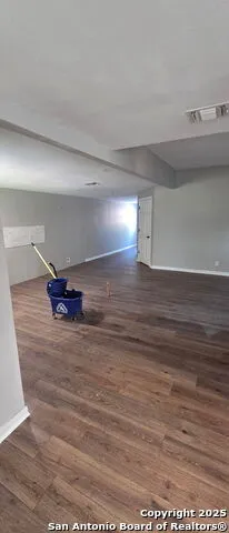 806 21st Hondo, TX 78861