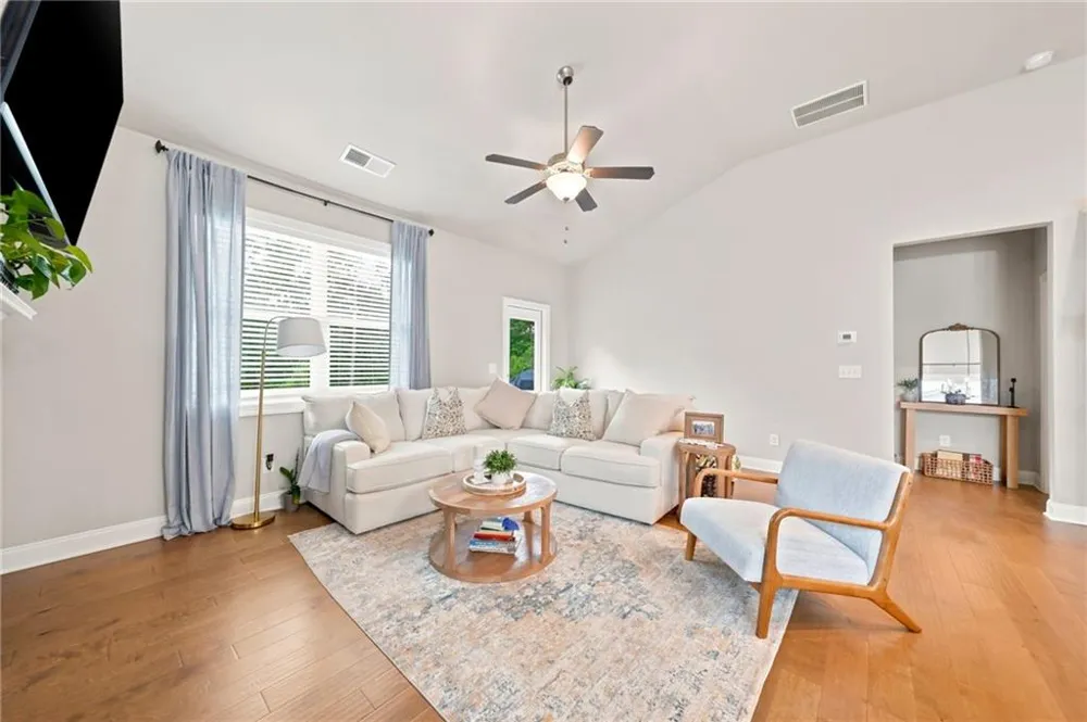 217 Lakeside Place Canton, GA 30114