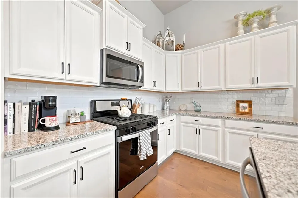 217 Lakeside Place Canton, GA 30114