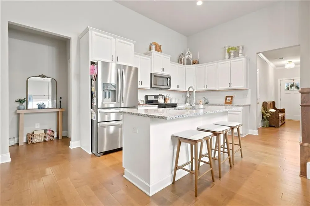 217 Lakeside Place Canton, GA 30114