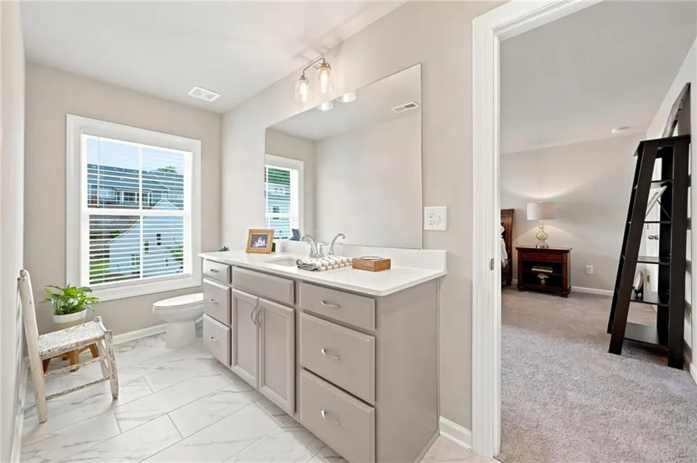 217 Lakeside Place Canton, GA 30114