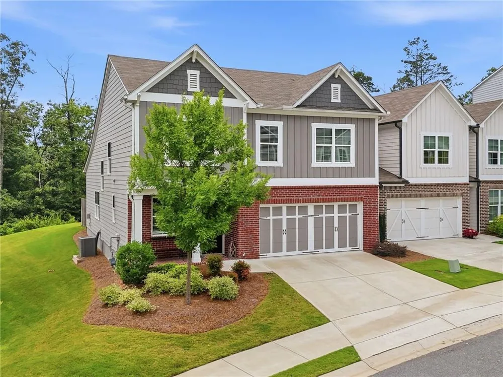 217 Lakeside Place Canton, GA 30114