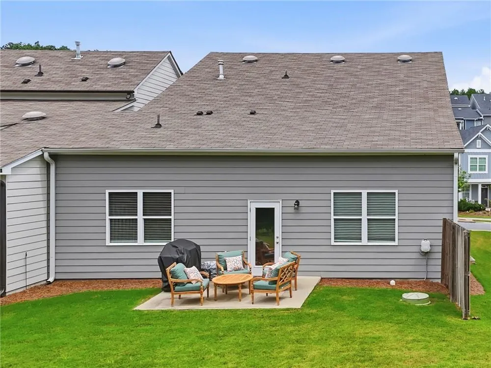 217 Lakeside Place Canton, GA 30114