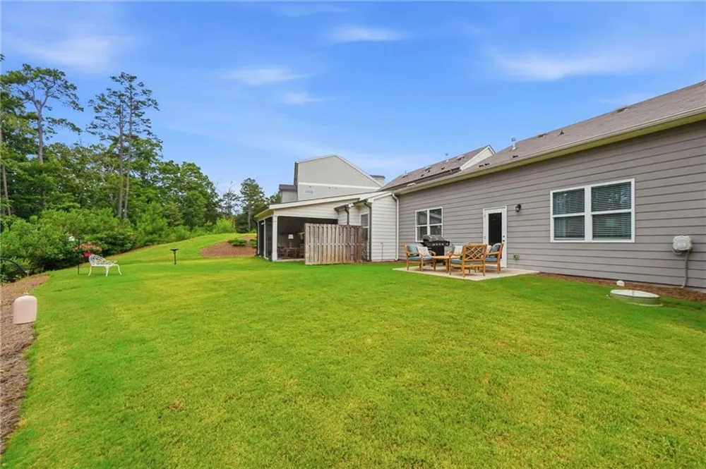 217 Lakeside Place Canton, GA 30114