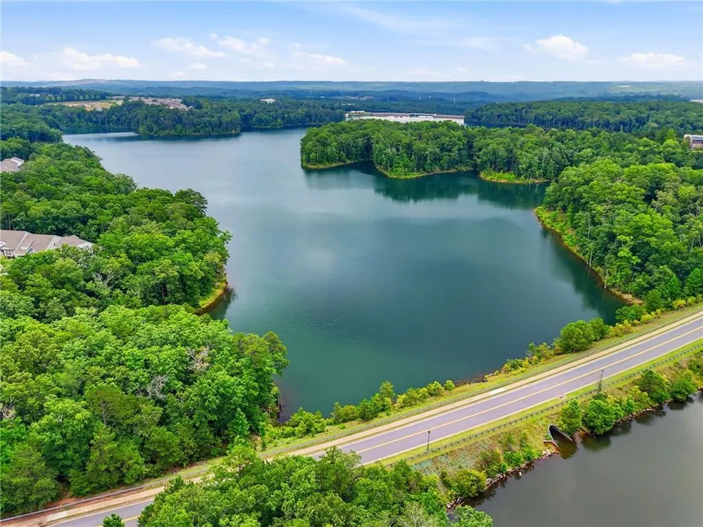 217 Lakeside Place Canton, GA 30114