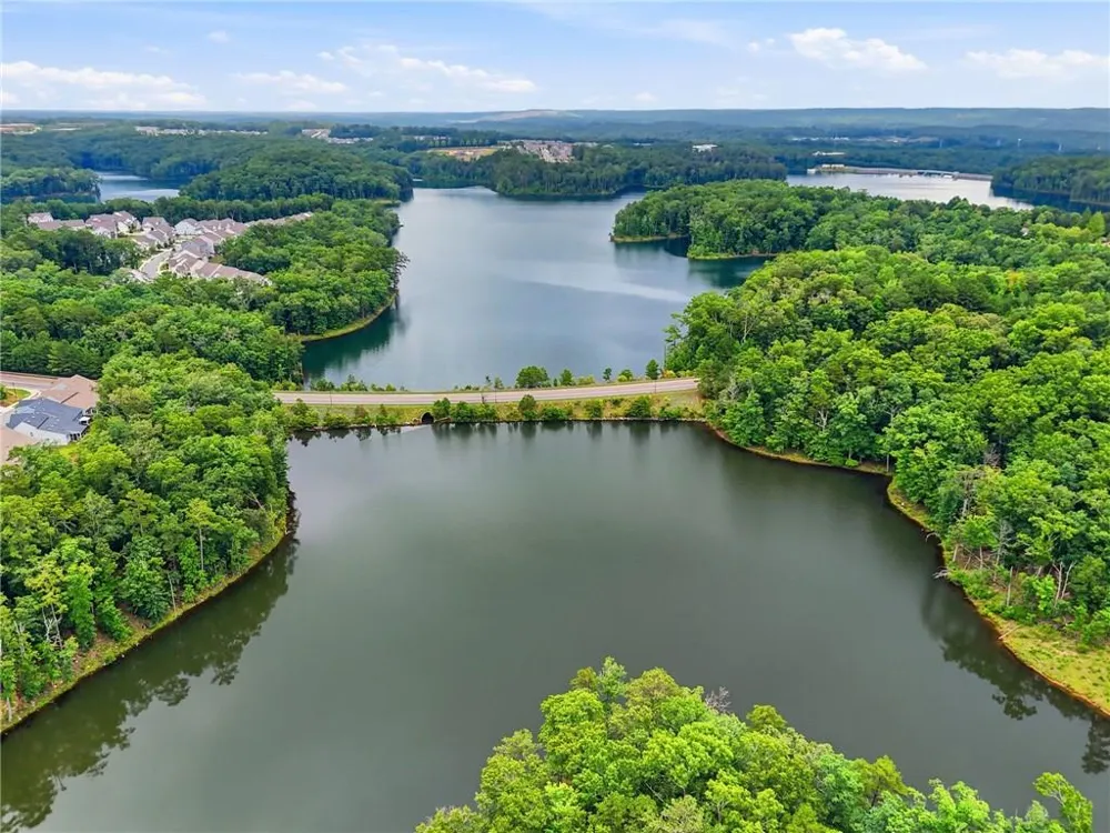 217 Lakeside Place Canton, GA 30114