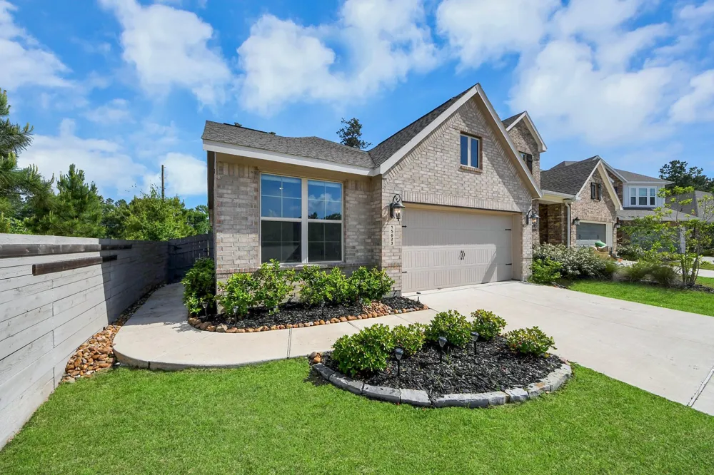 15623 Red Panda Road Conroe, TX 77302
