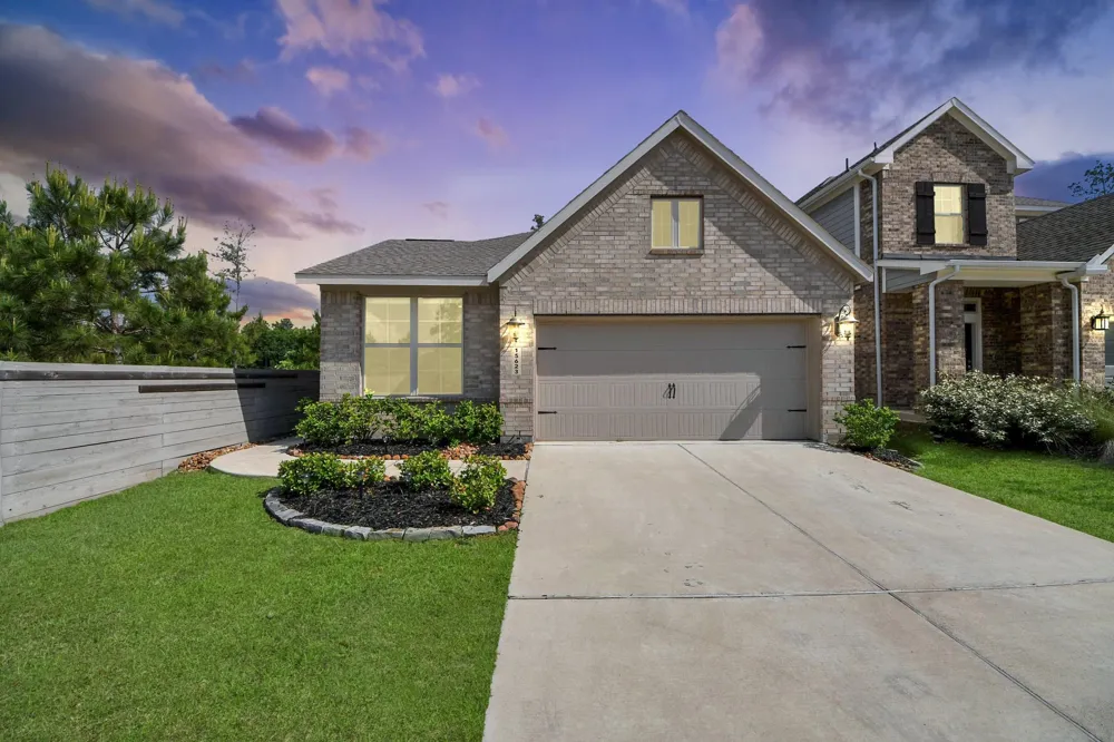 15623 Red Panda Road Conroe, TX 77302