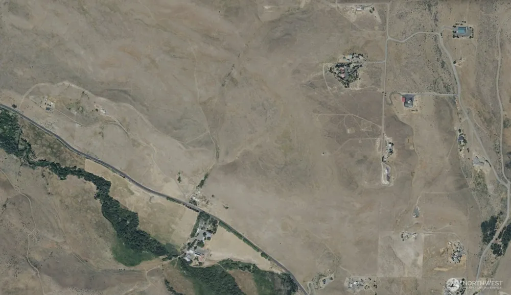 17295 Wenas Road Selah, WA 98942