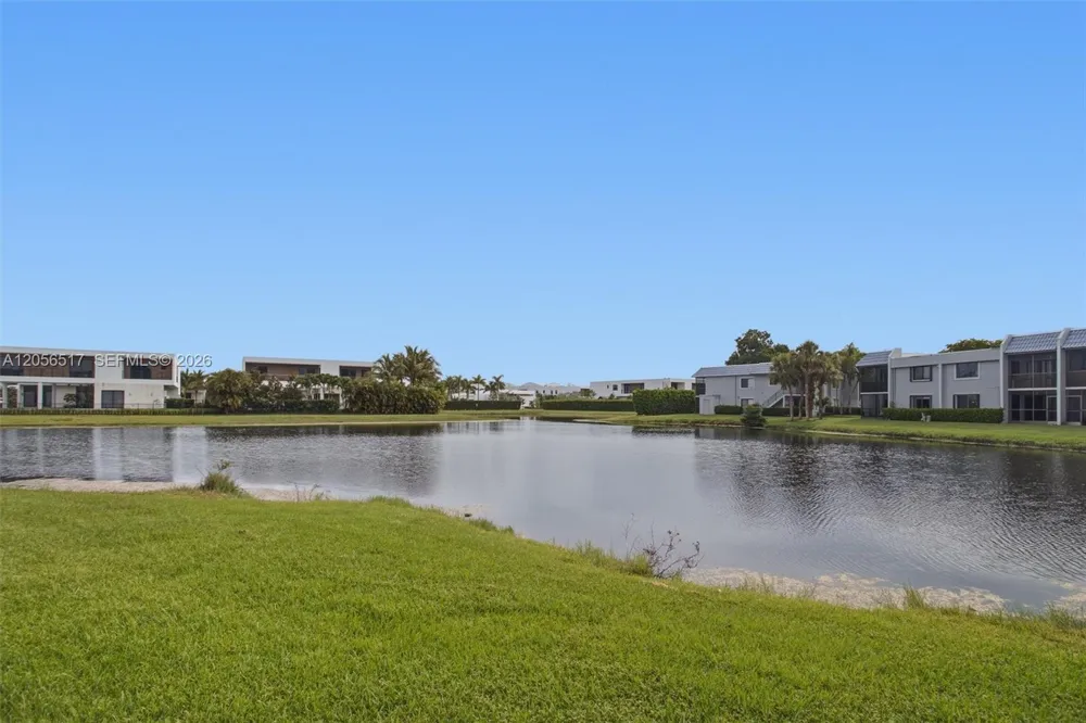 16631 Hemingway Dr Weston, FL 33326