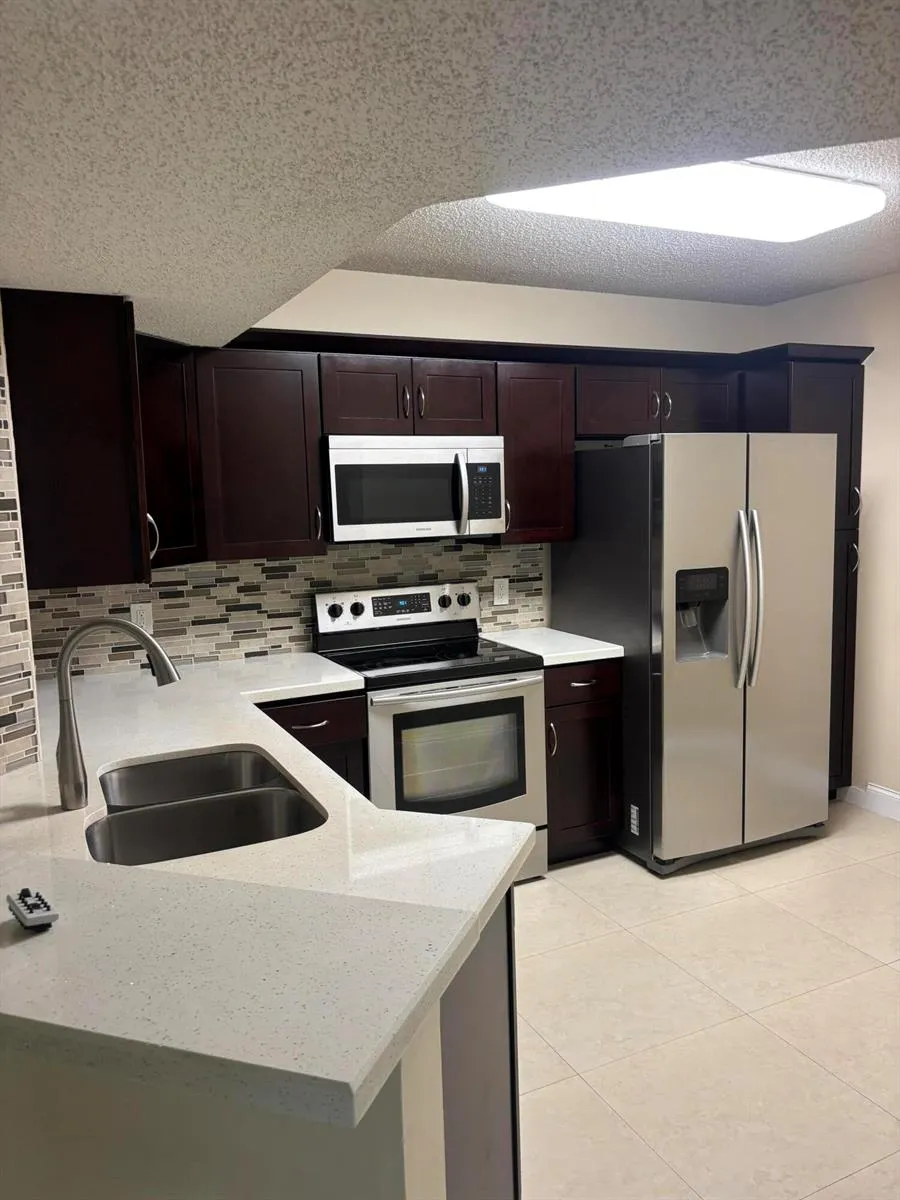 8761 WILES ROAD #304 Coral Springs, FL 33067