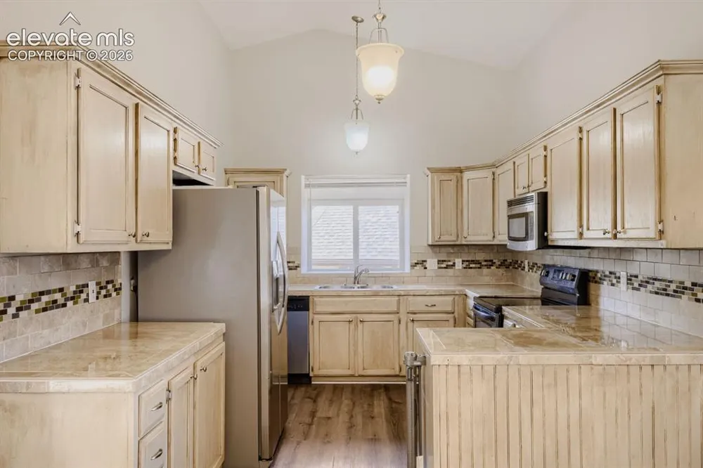 4389 Neal Court Colorado Springs, CO 80916