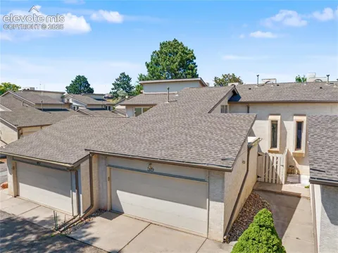 3330 Templeton Gap Road #39