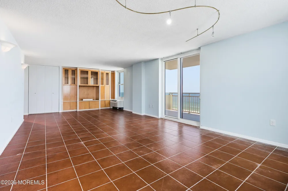 787 Ocean Avenue #704 Long Branch, NJ 07740