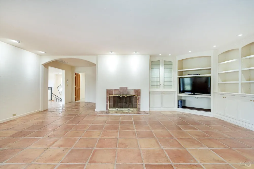 1910 Ridgeview Lane St. Helena, CA 94574