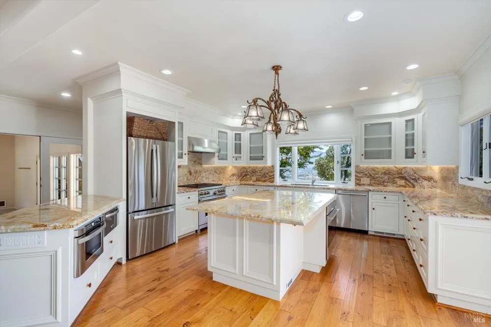 1910 Ridgeview Lane St. Helena, CA 94574
