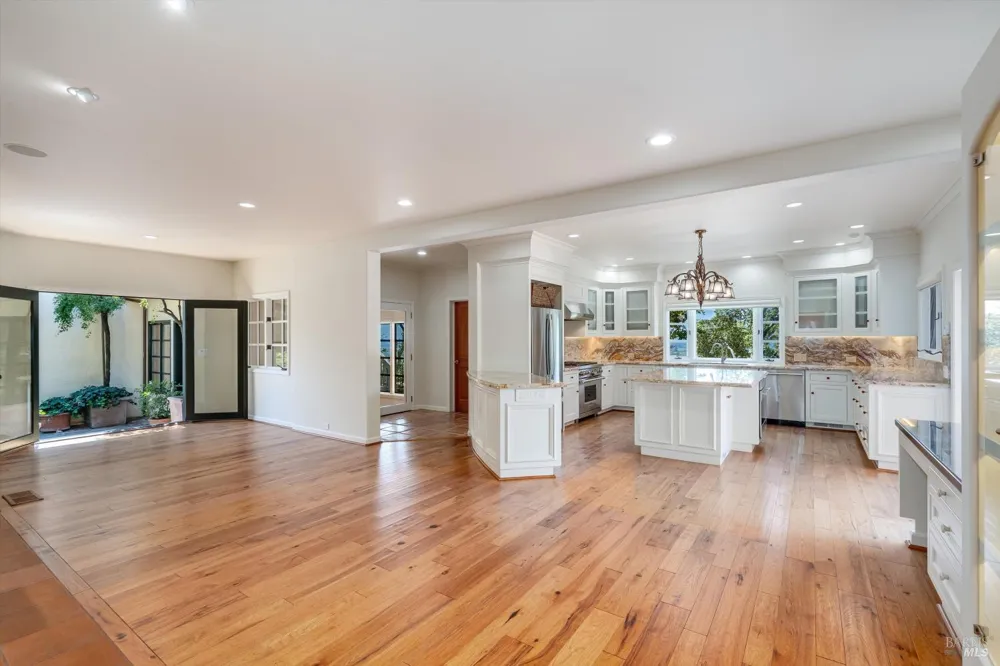 1910 Ridgeview Lane St. Helena, CA 94574