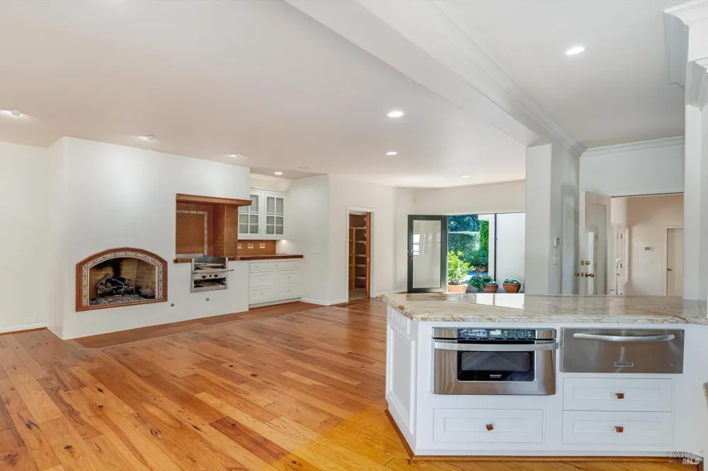 1910 Ridgeview Lane St. Helena, CA 94574