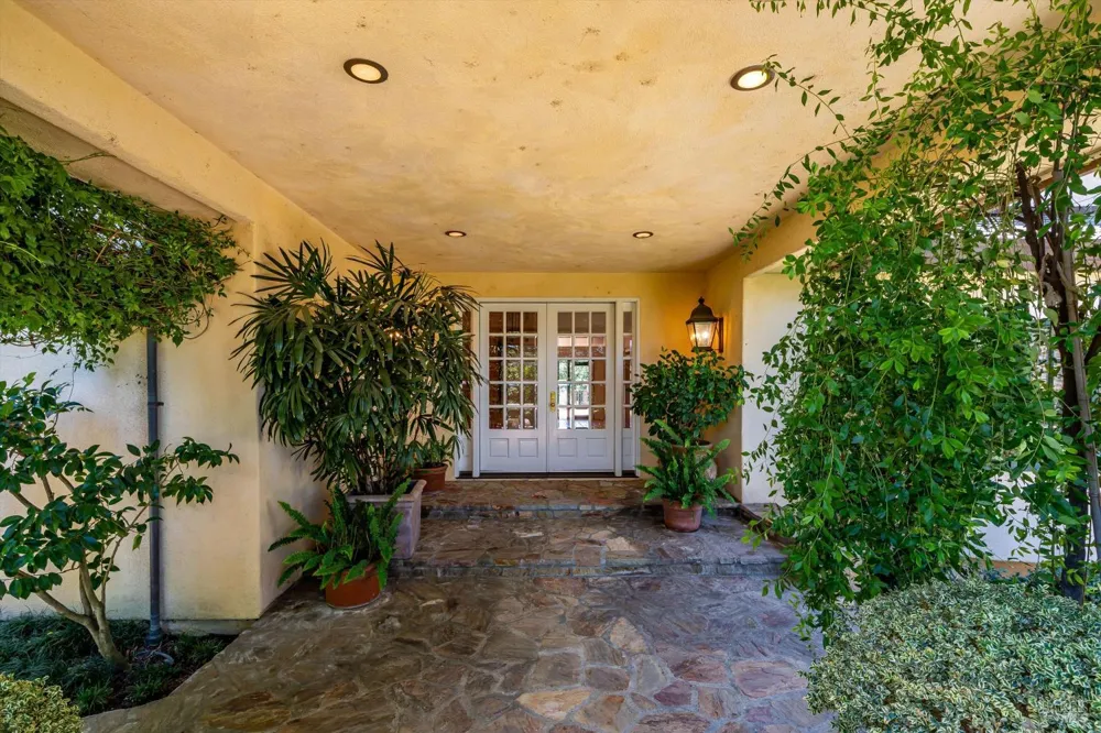 1910 Ridgeview Lane St. Helena, CA 94574