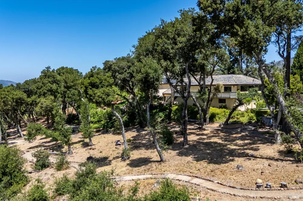 1910 Ridgeview Lane St. Helena, CA 94574