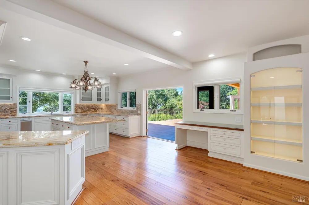 1910 Ridgeview Lane St. Helena, CA 94574