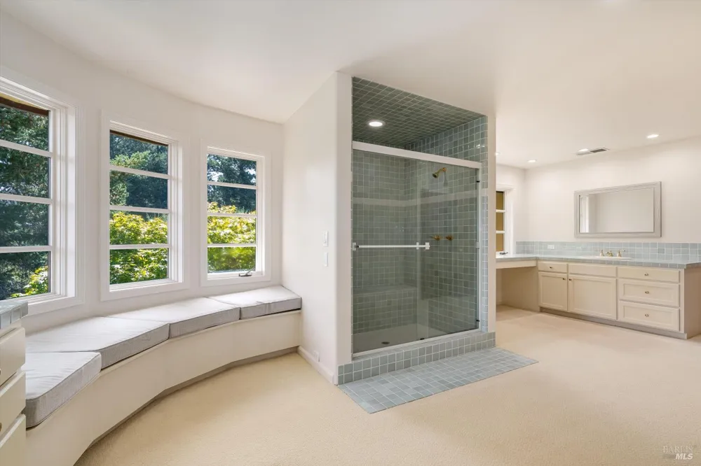 1910 Ridgeview Lane St. Helena, CA 94574