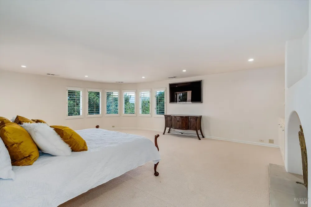 1910 Ridgeview Lane St. Helena, CA 94574
