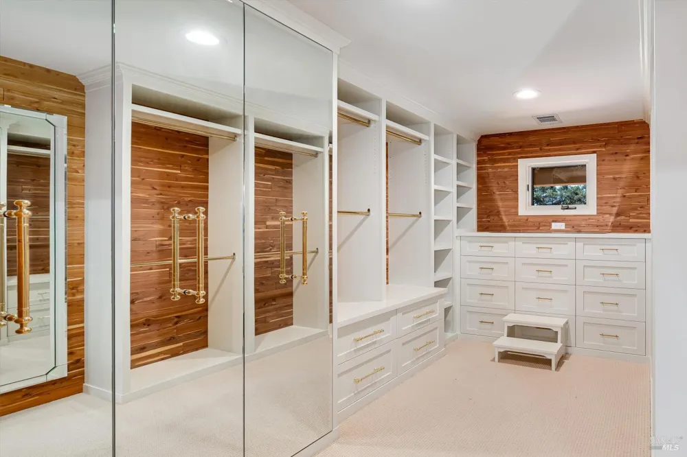 1910 Ridgeview Lane St. Helena, CA 94574