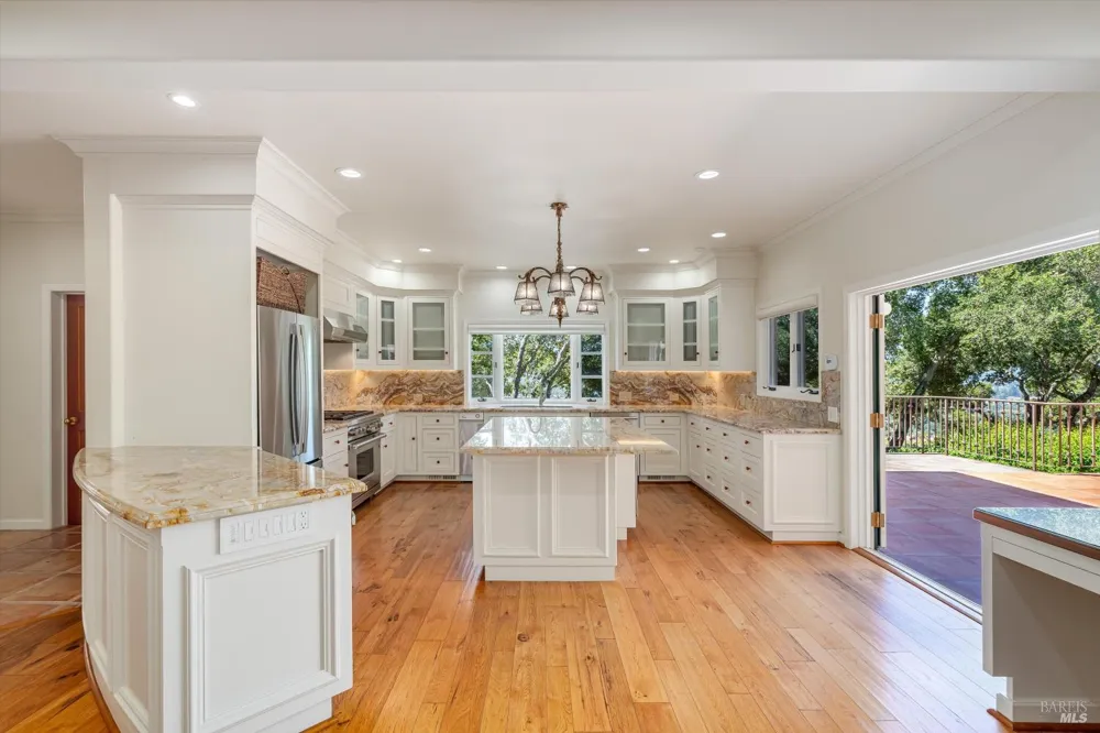 1910 Ridgeview Lane St. Helena, CA 94574