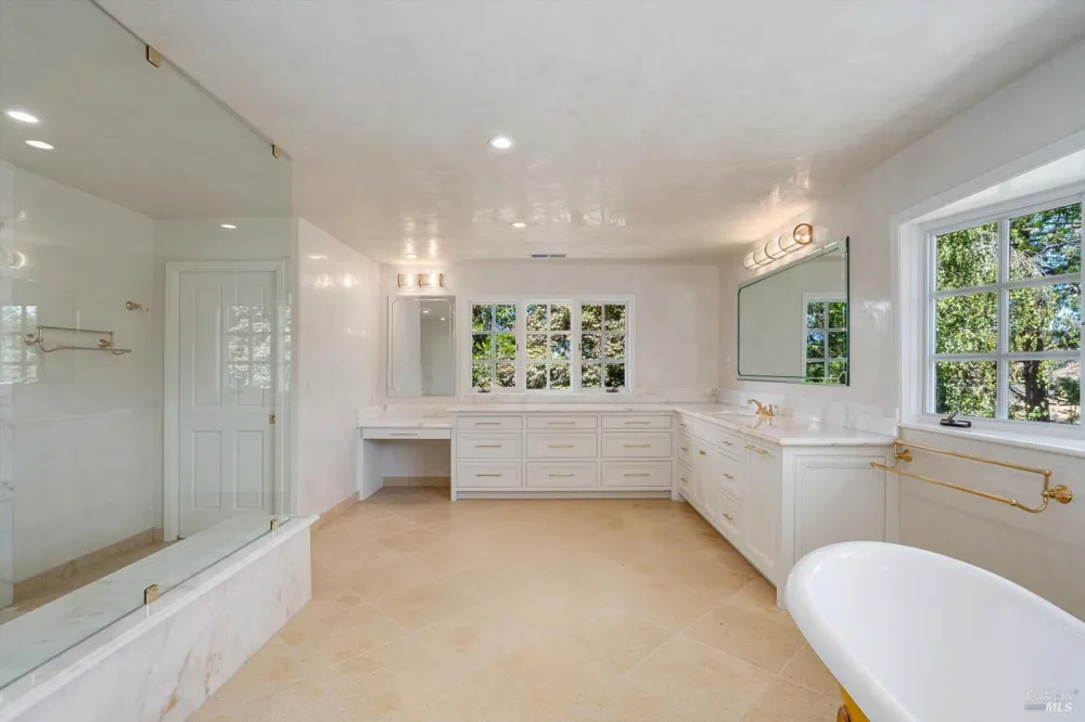 1910 Ridgeview Lane St. Helena, CA 94574
