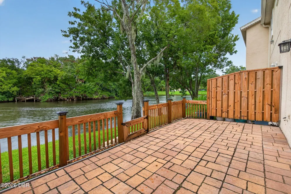525 Lakebridge Drive Ormond Beach, FL 32174