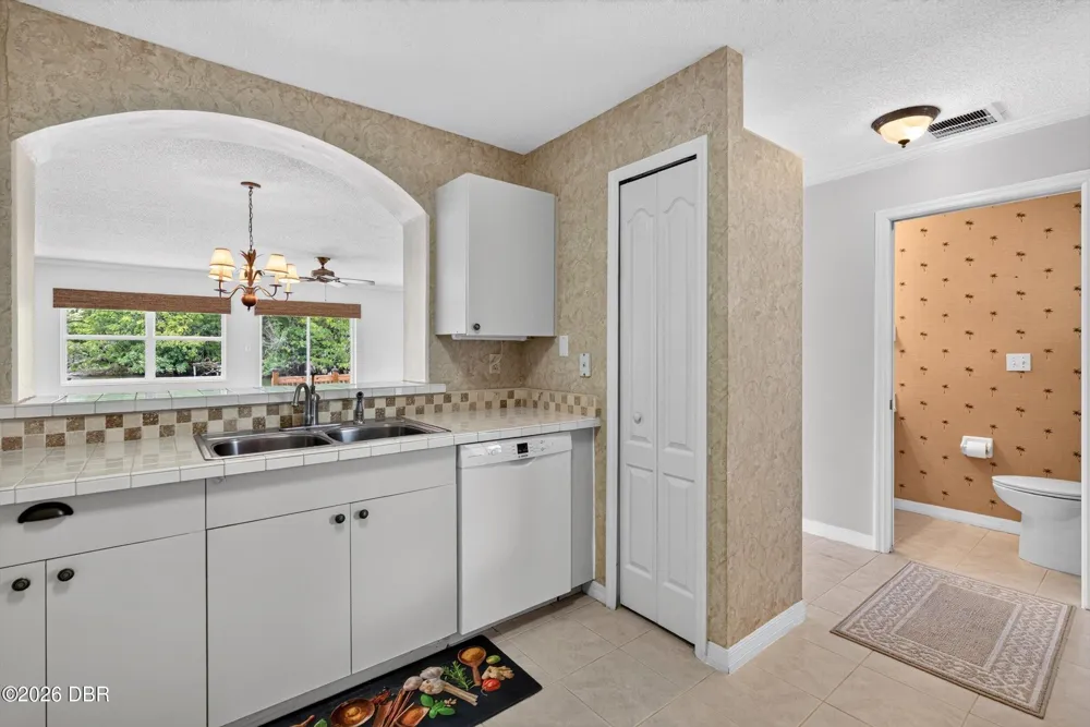 525 Lakebridge Drive Ormond Beach, FL 32174