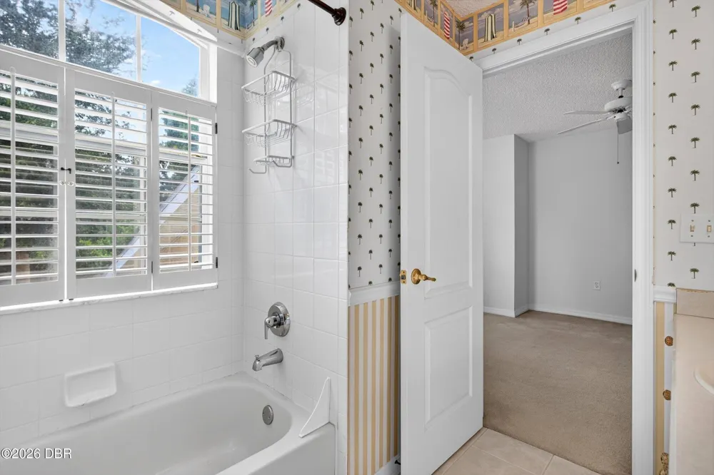 525 Lakebridge Drive Ormond Beach, FL 32174