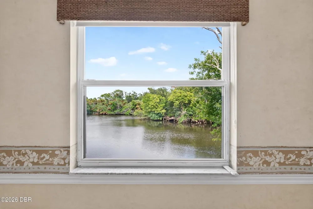 525 Lakebridge Drive Ormond Beach, FL 32174