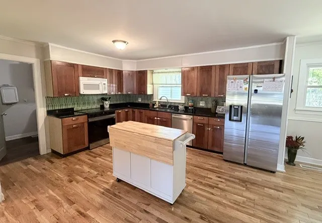 504 Franklin Dr Paris, TN 38242