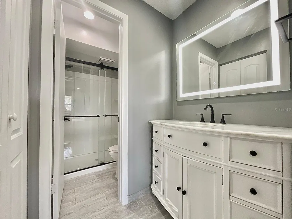 6062 WILLOWPOINTE CIRCLE #I 203 Orlando, FL 32822